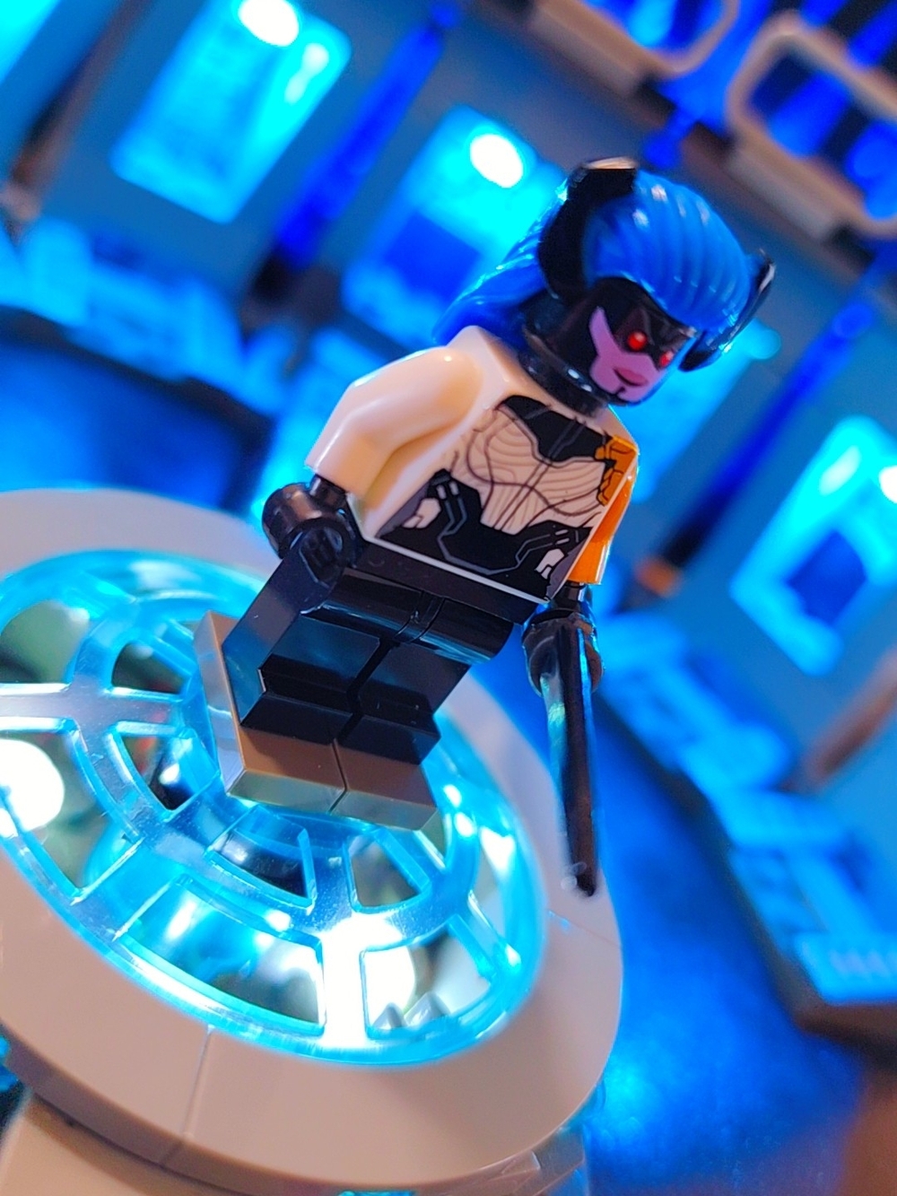 Proxima Minifigure Lego Compatible - Picture 6 of 7